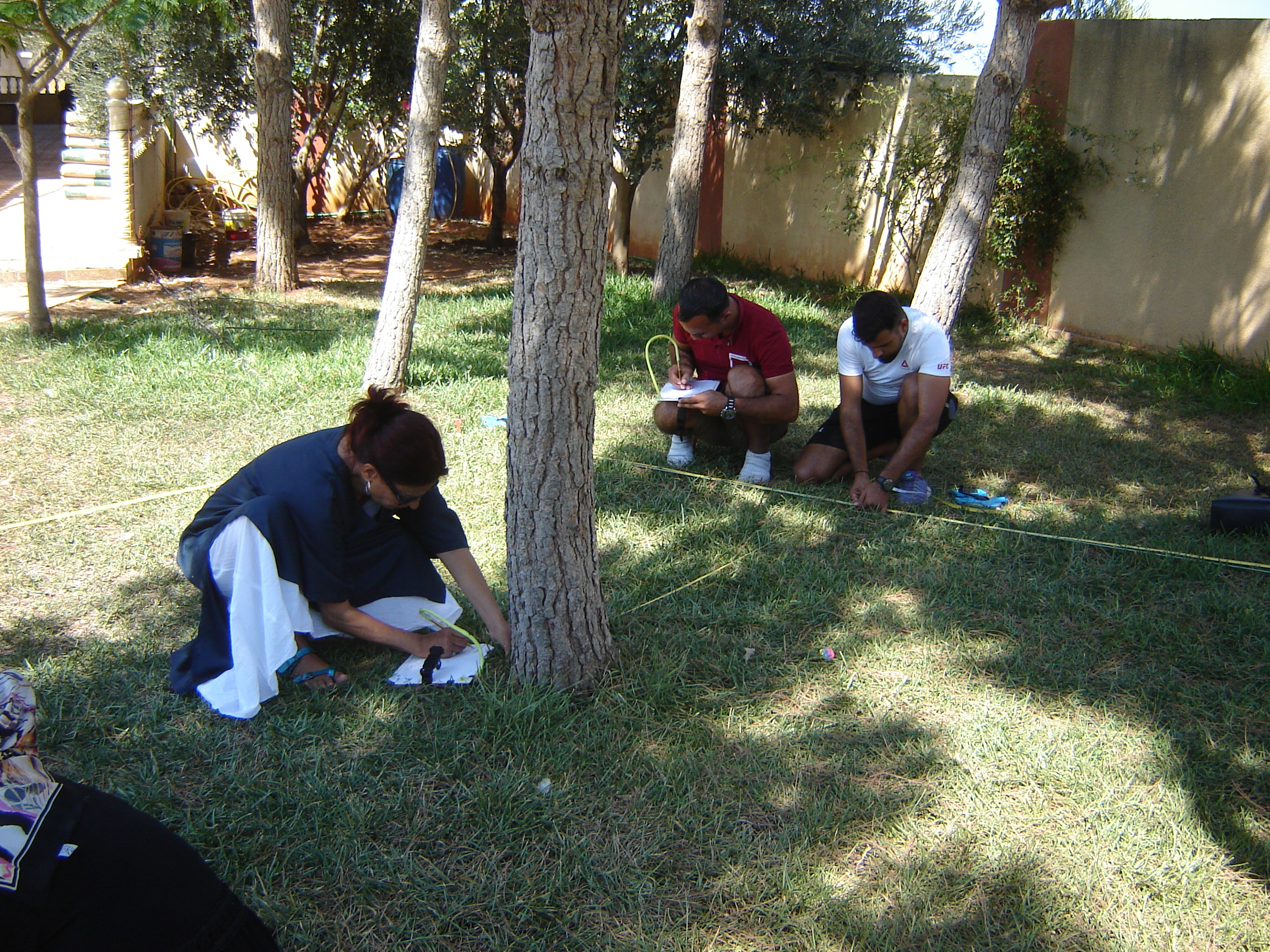 Dry practical 2D surveying exercise in the classroom's garden